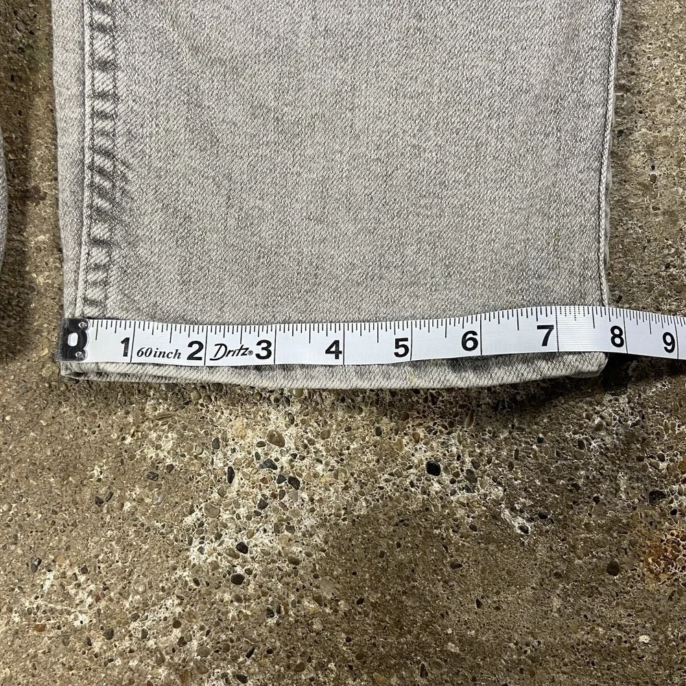 Vintage 90s Levi's 548 Jeans Size 36x32 Gray Denim Light Wash Relaxed Silver Tab